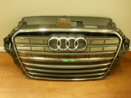 Audi - Grille - 8V5853037B